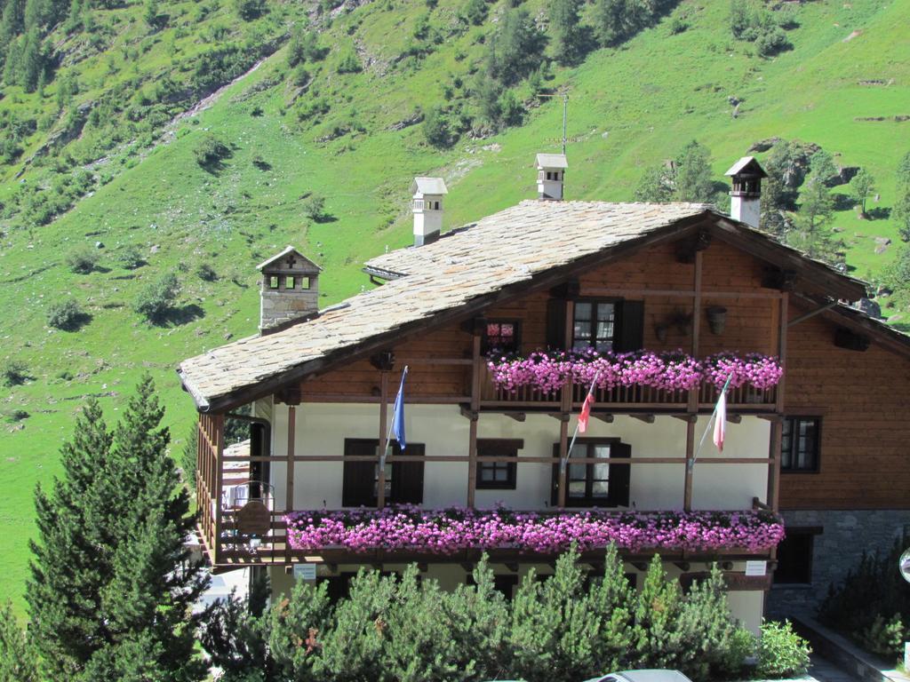 Il Piccolo Residence Gressoney-La-Trinite Exterior photo