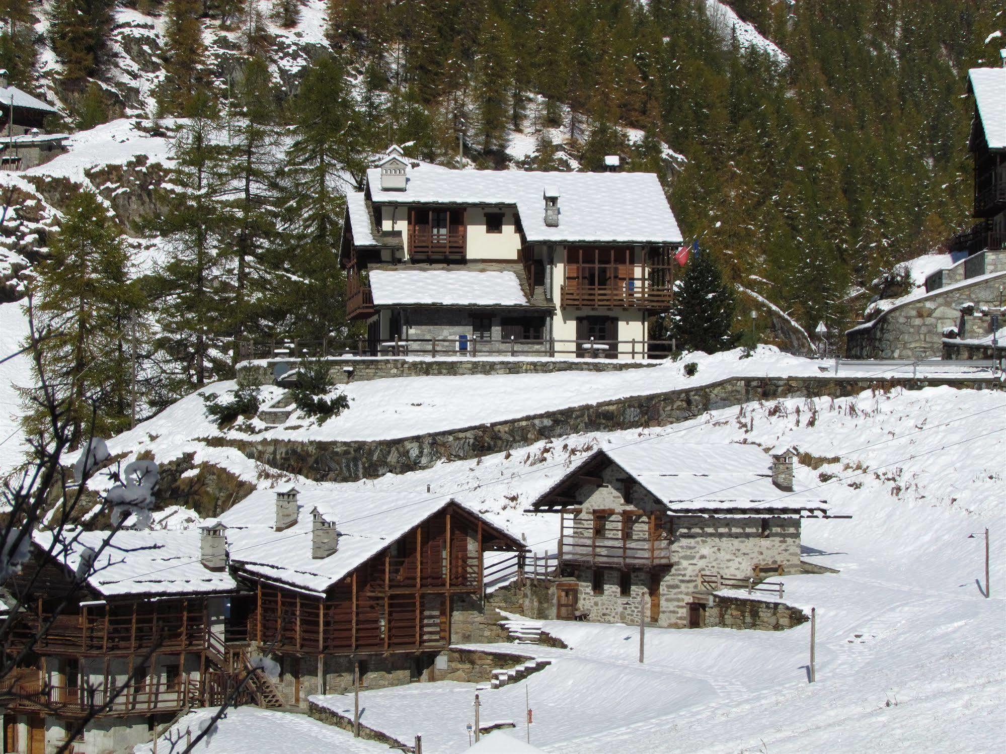 Il Piccolo Residence Gressoney-La-Trinite Exterior photo